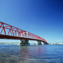 Pont préfabriqué en acier structuré